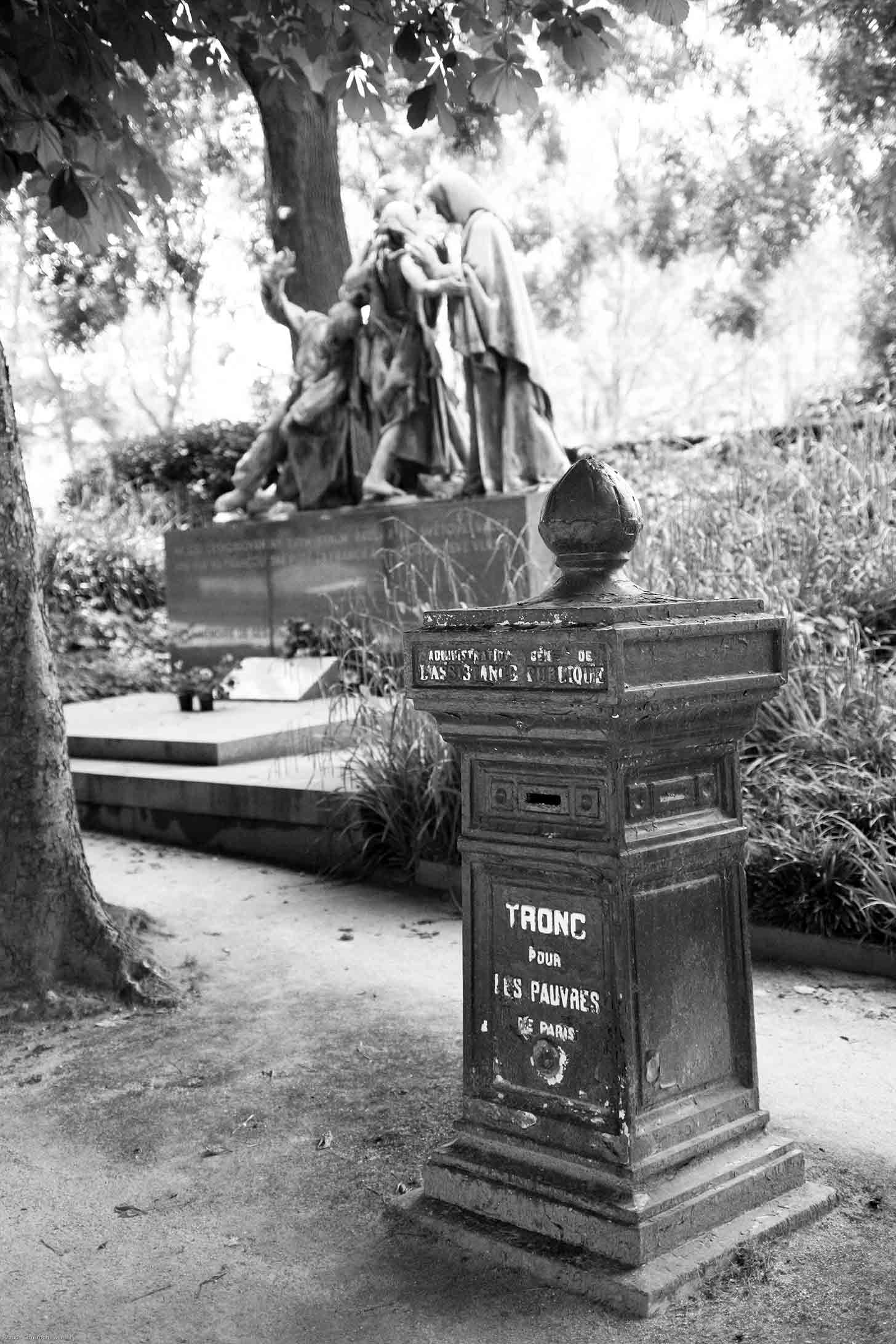  Tronc des pauvres - Christophe Martel 